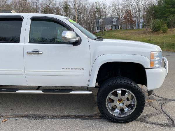 ** 2010 CHEVY SILVERADO 1500 Z71 CREW CAB SHORT BED LIFTED 4X4 ** -... for sale in Plaistow, MA – photo 11