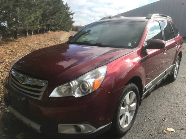 2011 SUBARU OUTBACK 3.6 LTD AWD BACKUP CAM BLUETOOTH ROOF CLEAN! for sale in Minneapolis, MN – photo 4