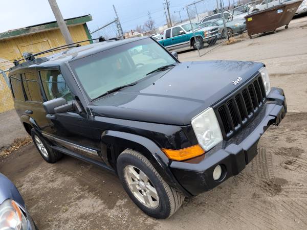 2006 jeep commander - cars & trucks - by dealer - vehicle automotive... for sale in Fargo, ND – photo 2