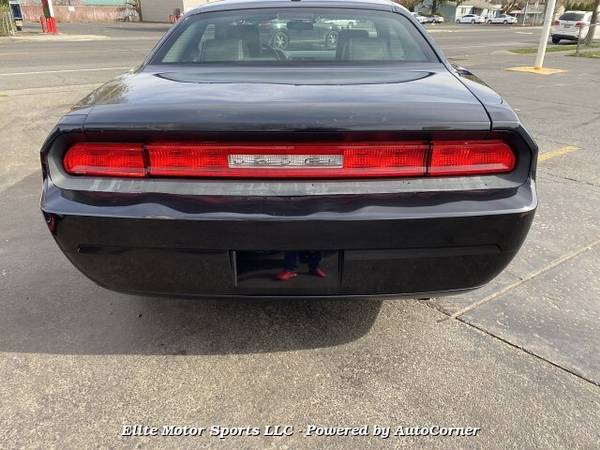 2009 Dodge Challenger SE - - by dealer - vehicle for sale in Yakima, WA – photo 3