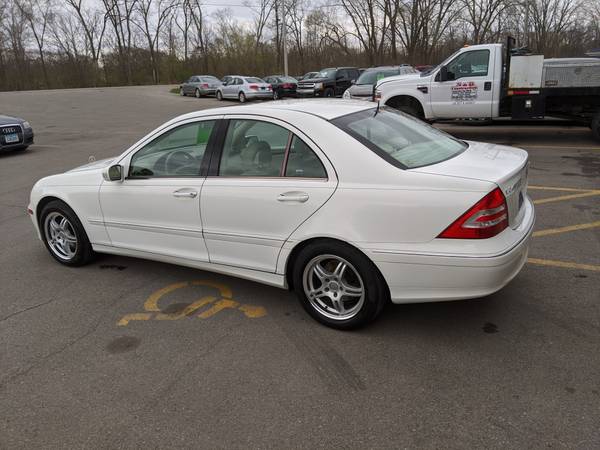 2005 Mercedes C240 - - by dealer - vehicle automotive for sale in Evansdale, IA – photo 6