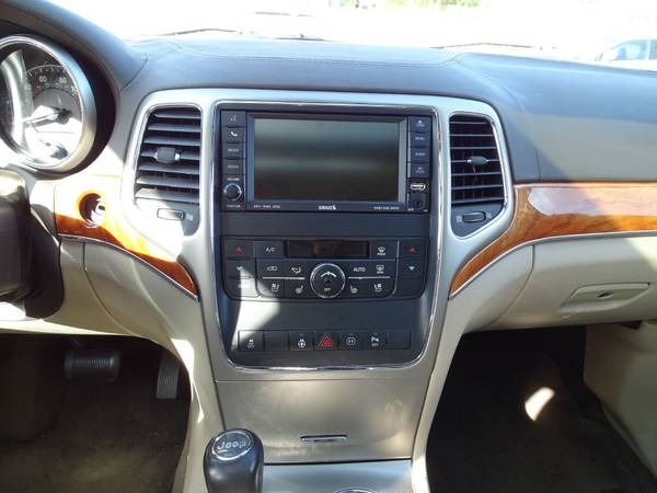2011 Jeep Grand Cherokee Overland RED - - by for sale in Gainesville, GA – photo 13