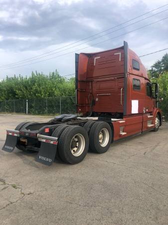 2015 15 Volvo VNL64T780 Sleeper D 13 Semi Truck for sale in Rochester, PA – photo 5