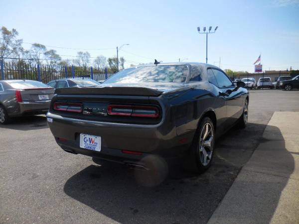 2016 Dodge Challenger R/T Plus 2dr Coupe 495 DOWN YOU DRIVE W A C for sale in Highland Park, MI – photo 5