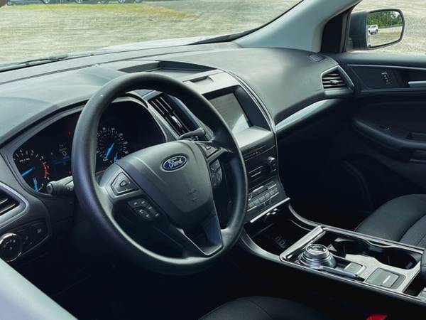 2020 Ford Edge SE suv Silver - - by dealer - vehicle for sale in Mendon, MA – photo 13