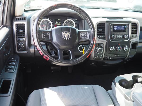 2016 RAM 1500 Express - - by dealer - vehicle for sale in Gibsonia, PA – photo 11