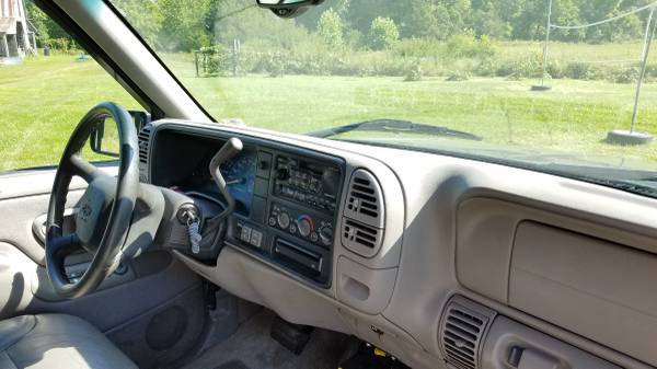 RUST FREE 1999 Chevrolet K2500 HD Suburban for sale in Eminence, IL – photo 14