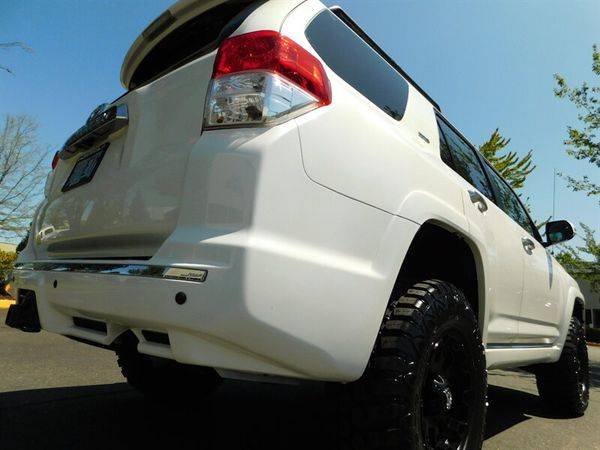 2011 Toyota 4Runner SR5 Premium 4X4 Leather Heated Seats Sunroof LIFT for sale in Portland, OR – photo 10