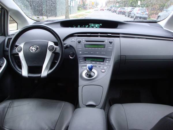 *** 2011 TOYOTA PRIUS * Only 91k Mileage !!! - cars & trucks - by... for sale in Brooklyn, NY – photo 14