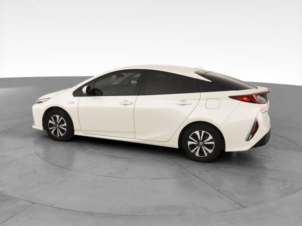 2018 Toyota Prius Prime Premium Hatchback 4D hatchback White -... for sale in Long Beach, CA – photo 6