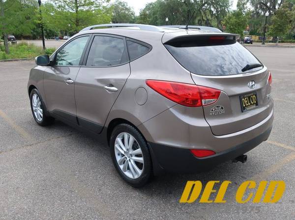 Hyundai Tucson Limited !!!!! Leather !!!!! 😎 - cars & trucks - by... for sale in New Orleans, LA – photo 4
