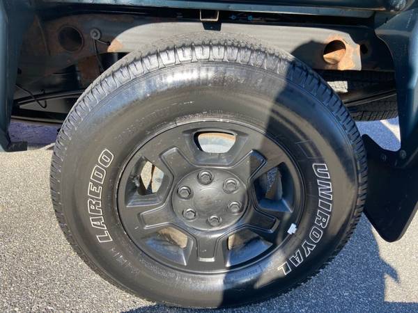 2012 Chevrolet Silverado 1500 Work Truck 4x4 2dr Regular Cab 6.5 ft.... for sale in Hyannis, RI – photo 8