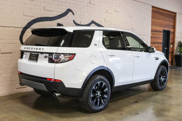 2017 Land Rover Discovery SE 4WD - - by dealer for sale in Mount Vernon, WA – photo 3