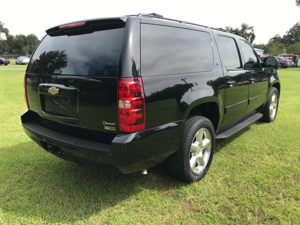2011 Chevrolet Suburban 1500 LT - Visit Our Website -... for sale in Ocala, FL – photo 4