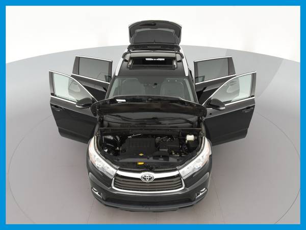 2015 Toyota Highlander Limited Platinum Sport Utility 4D suv Black for sale in Santa Fe, NM – photo 22