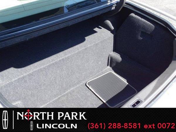 2007 Lincoln Town Car Signature - sedan for sale in San Antonio, TX – photo 24