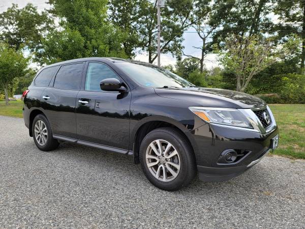 2014 Nissan Pathfinder S 4WD - cars & trucks - by dealer - vehicle... for sale in Exeter, RI – photo 8