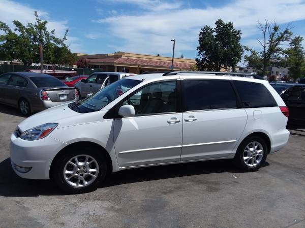 2005 toyota sienna xle with leather for sale in Lincoln, CA – photo 15