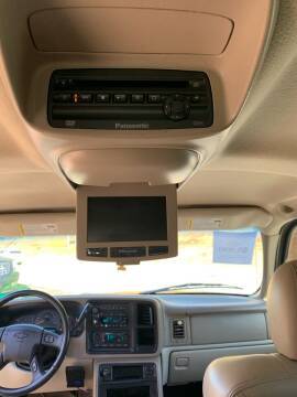 6, 999 2004 Chevy Tahoe LT 4WD Only 124k Miles, CLEAN, Leather for sale in Belmont, VT – photo 14
