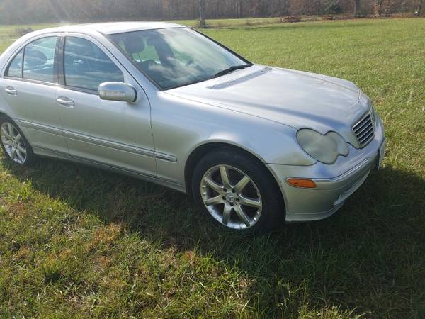 2003 Mercedes Benz C320 Sedan - cars & trucks - by owner - vehicle... for sale in Lebanon, MO – photo 9
