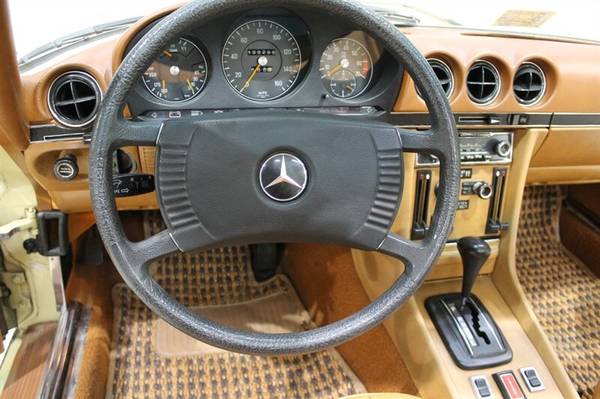 1974 Mercedes Benz 450SL - cars & trucks - by dealer - vehicle... for sale in Fort Wayne, IN – photo 20