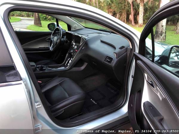 2012 Chevrolet Volt Premium - Low Miles, Leather, Nav, Sat, Camera,... for sale in Naples, FL – photo 4