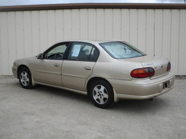 2002 Chevrolet Malibu LS - - by dealer - vehicle for sale in Wilmington, OH – photo 5