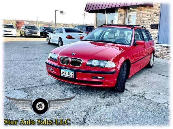 2001 BMW 325IT - - by dealer - vehicle automotive sale for sale in Rochester, MN – photo 2