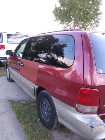 2004 Kia Sorrento cold AC - run good tires good clear title for sale in Melbourne , FL – photo 3