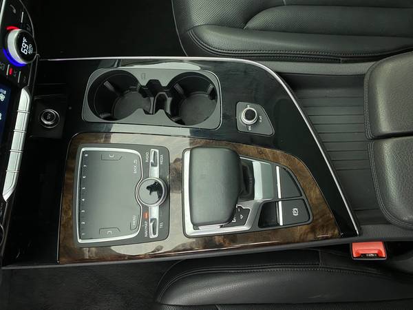 2018 Audi Q7 3.0T Prestige Sport Utility 4D suv Blue - FINANCE... for sale in Corpus Christi, TX – photo 21