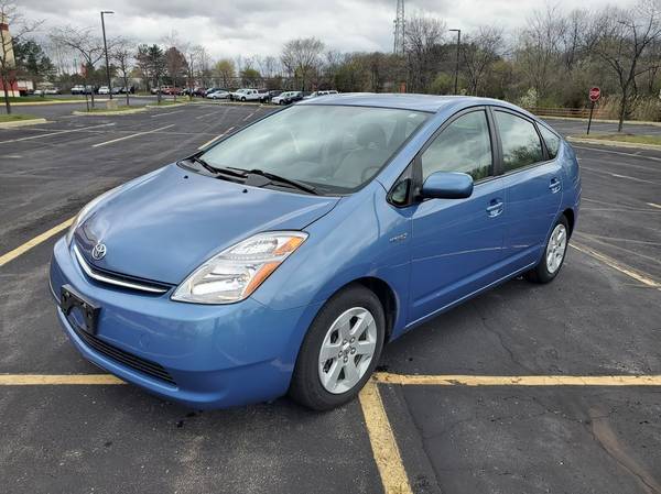 2006 Toyota Prius (only has 50, 000 original miles) for sale in Ann Arbor, MI