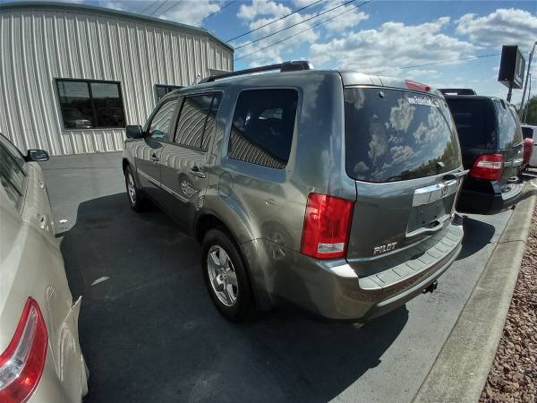 2011 Honda Pilot 4x4 2500 down - - by for sale in Columbia , TN – photo 3