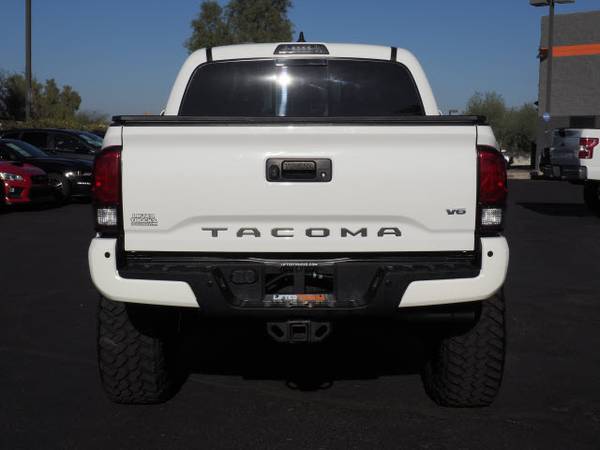 2018 Toyota Tacoma TRD SPORT DOUBLE CAB 5 B Passenger - Lifted... for sale in Glendale, AZ – photo 8