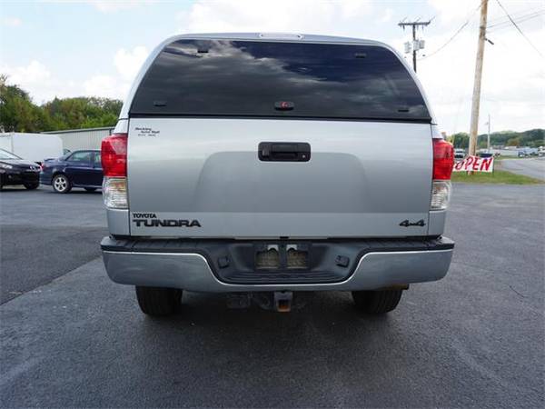 2010 Toyota Tundra truck SR5 - Silver for sale in Beckley, WV – photo 14