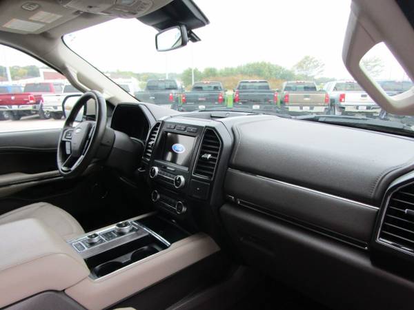 2018 Ford Expedition Limited 4x4 - - by dealer for sale in Council Bluffs, NE – photo 12