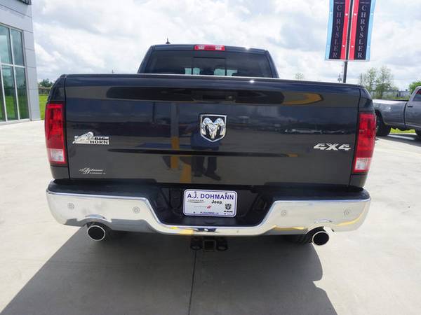 2018 Ram 1500 Big Horn 4WD 6.4 Box - cars & trucks - by dealer -... for sale in Plaquemine, LA – photo 7