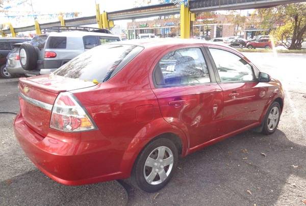 2010 Chevrolet Chevy Aveo 4dr Sdn LT w/1LT Great CARFAX! $47 Per... for sale in Elmont, NY – photo 5