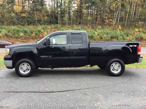 2008 GMC Sierra 2500HD 4WD Ext Cab 143.5" WT for sale in Hampstead, NH – photo 2
