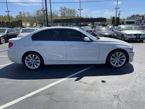 2014 BMW 3 Series 320i xDrive - - by dealer - vehicle for sale in Bellingham, WA – photo 4