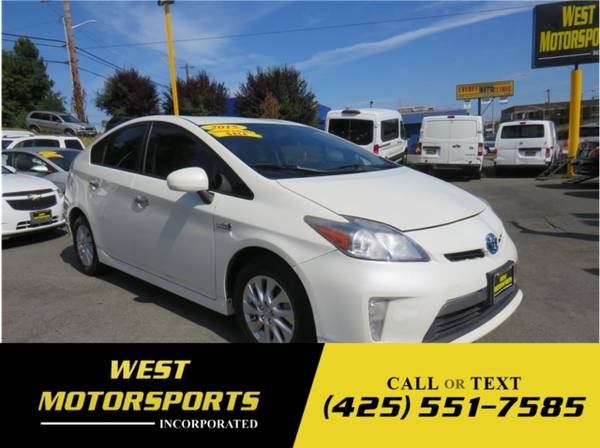 2015 Toyota Prius Plug-In Advanced Hatchback 4D - cars & trucks - by... for sale in Everett, WA – photo 2