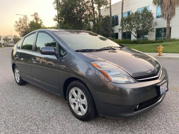 2007 Toyota Prius Hybrid 136k miles - cars & trucks - by dealer -... for sale in Panorama City, CA – photo 2