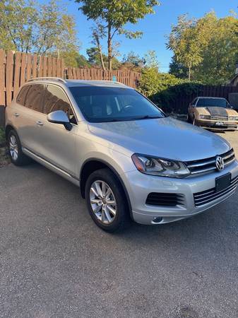 2014 VOLKSWAGON TOUAREG $3,200 down - cars & trucks - by dealer -... for sale in Lawrenceville, GA – photo 2