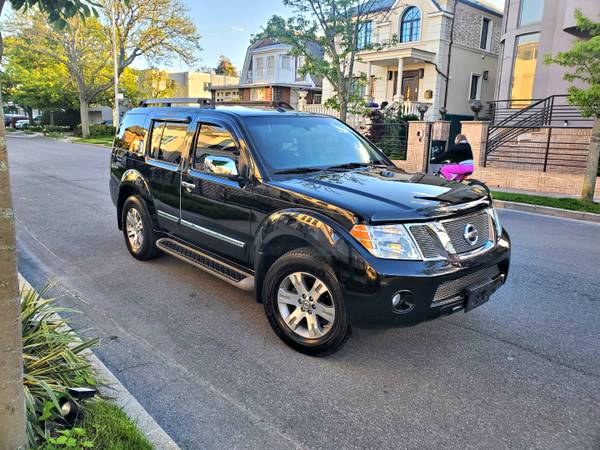 2012 Nissan Pathfinder 4x4 Silver Edition 85k Miles 3rd Row Carfax! for sale in Brooklyn, NY – photo 6