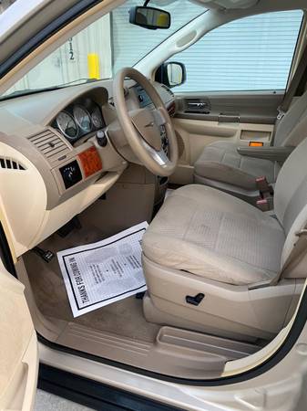 2009 Chrysler Town and Country - cars & trucks - by owner - vehicle... for sale in Naples, FL – photo 6