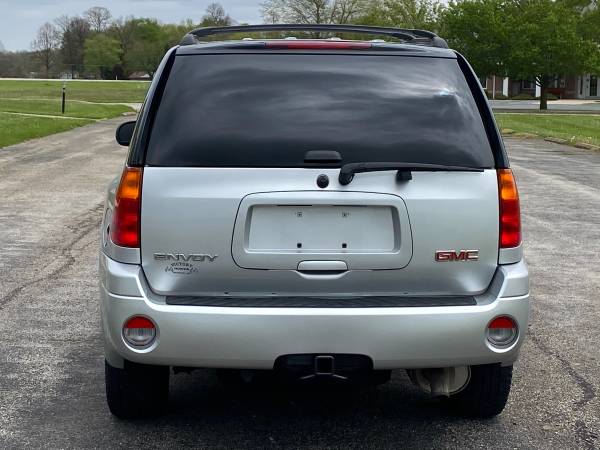 2009 GMC Envoy 4X4 only 123, 000 miles No Rust! 6450 for sale in Chesterfield Indiana, IN – photo 7