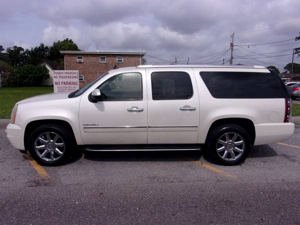 2010 GMC YUKON XL 6 2L V8 DENALI LEATHER IN DASH BACK UP CAM - cars for sale in Metairie, LA – photo 3