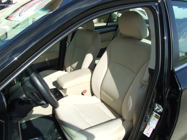 2017 Subaru Legacy Premium AWD heated seats new tires tech pkg- 35mpg for sale in Vinton, IA – photo 10