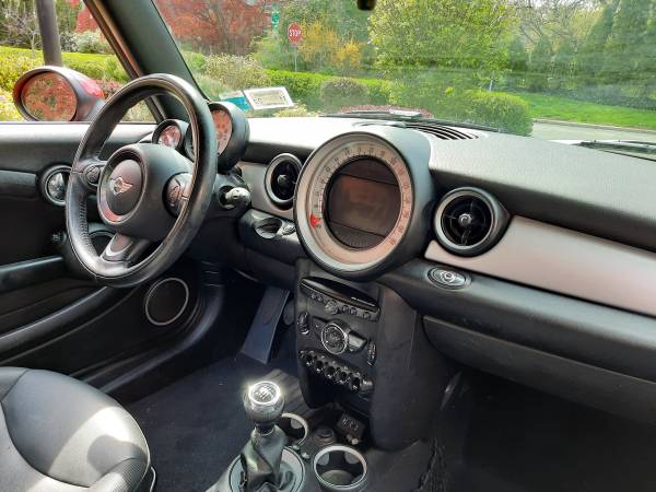 Mini Cooper Convertible for sale in White Plains, NY – photo 11