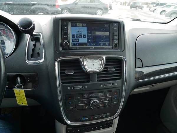 2011 Chrysler Town and Country I HAVE 14 TO CHOSE FROM - cars & for sale in Minneapolis, MN – photo 8