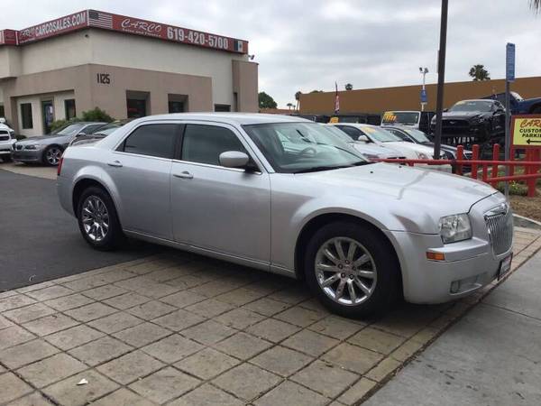 2006 Chrysler 300 TOURING! FOR PARTS ONLY LOW MILES FOR THE YEAR! for sale in Chula vista, CA – photo 11